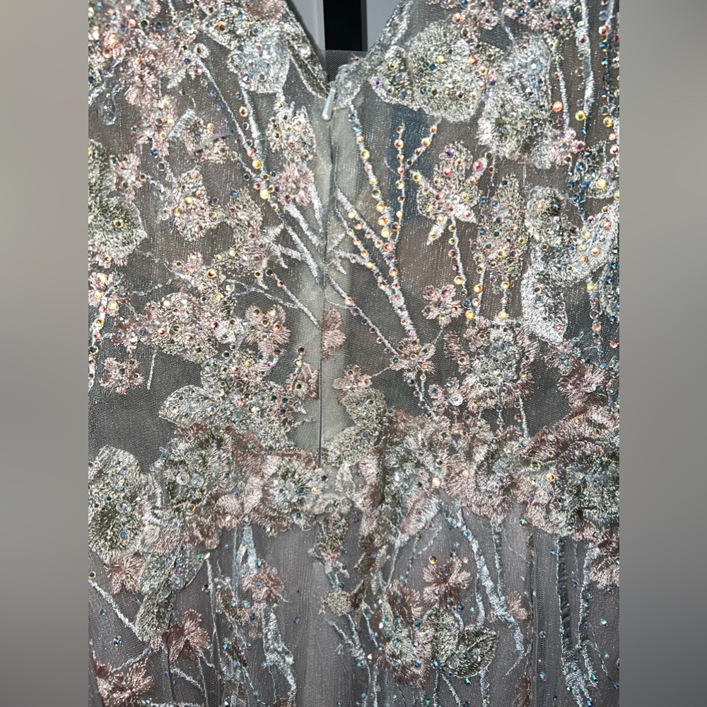 A-line embroidered floral gown - Picture 12 of 16